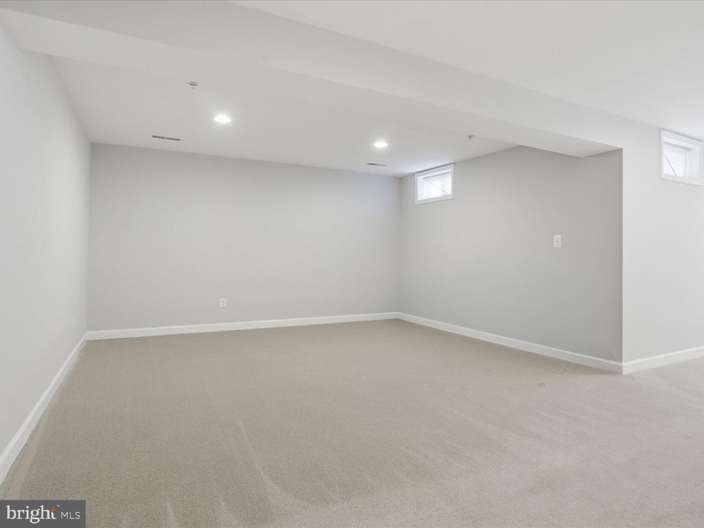 Image 46 of property listing at 14202 DERBY RIDGE RD, Bowie, MD 20721