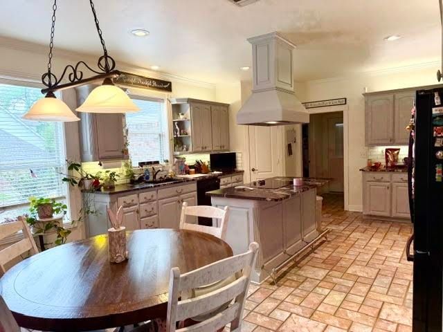 3709 HOLLY TRAIL, Longview, TX 75605