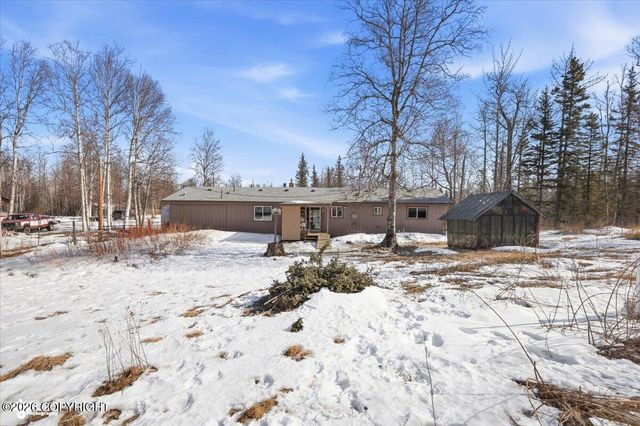 2300 N Iliamna Drive, Wasilla, AK 99654