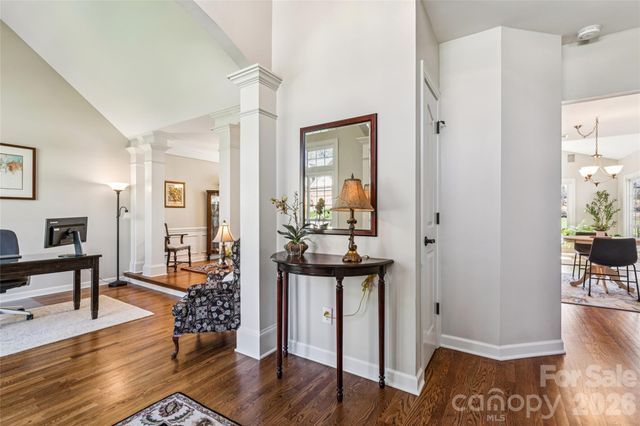 6624 Fairway Point Drive, Charlotte, NC 28269