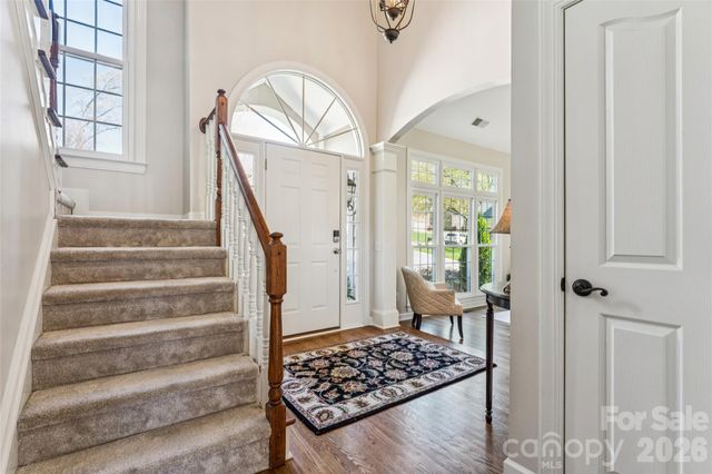 6624 Fairway Point Drive, Charlotte, NC 28269