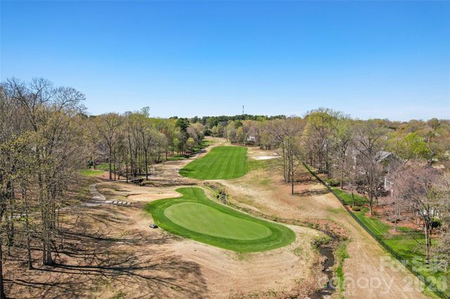 6624 Fairway Point Drive, Charlotte, NC 28269