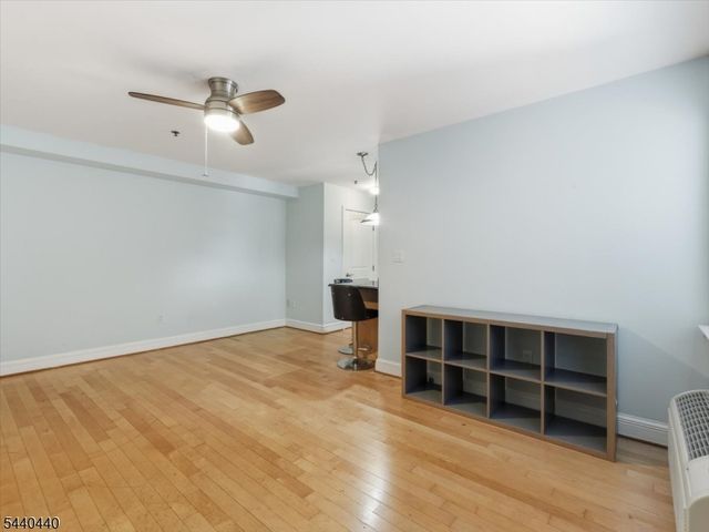 70 S Munn Ave 413, East Orange City, NJ 07018