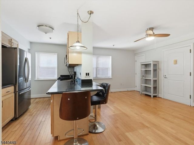 70 S Munn Ave 413, East Orange City, NJ 07018