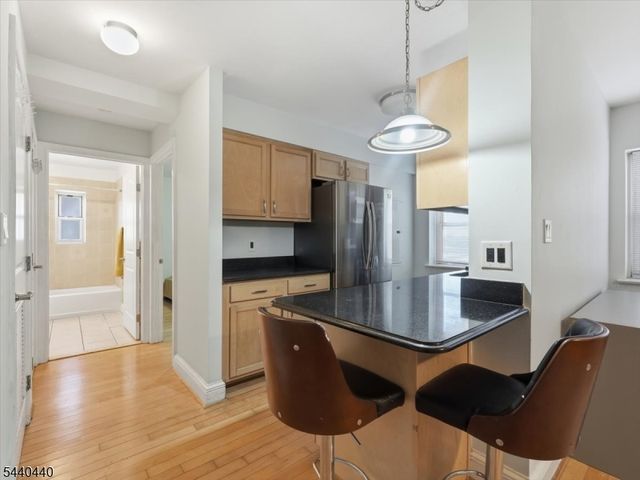 70 S Munn Ave 413, East Orange City, NJ 07018