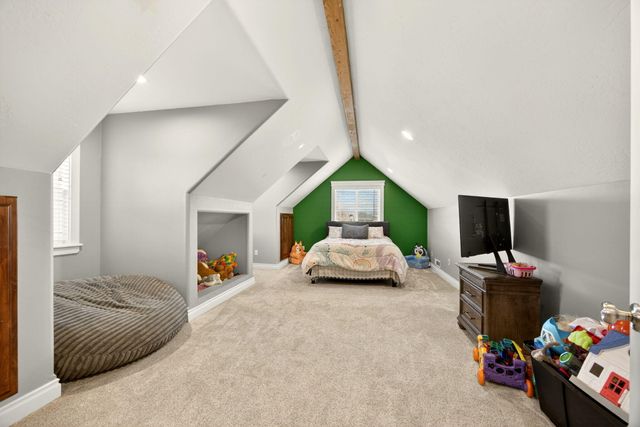 1617 Tennessee Lane, Central Point, OR 97502