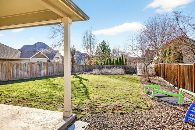 1617 Tennessee Lane, Central Point, OR 97502