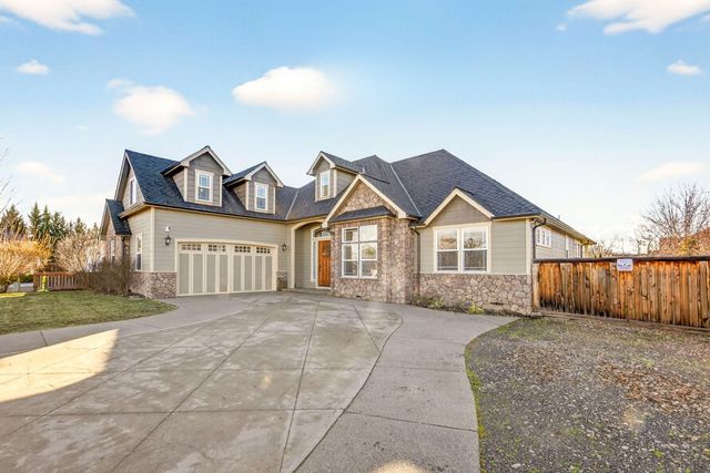 1617 Tennessee Lane, Central Point, OR 97502