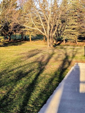 4515 W EDGEWOOD DRIVE, Appleton, WI 54913