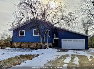 4515 W EDGEWOOD DRIVE, Appleton, WI 54913