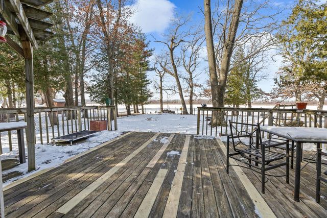 N2823 Lakeshore DRIVE, Montello, WI 53949