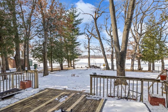 N2823 Lakeshore DRIVE, Montello, WI 53949