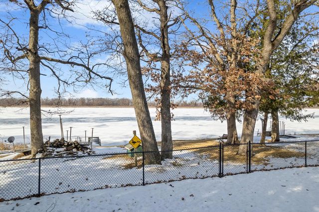 N2823 Lakeshore DRIVE, Montello, WI 53949