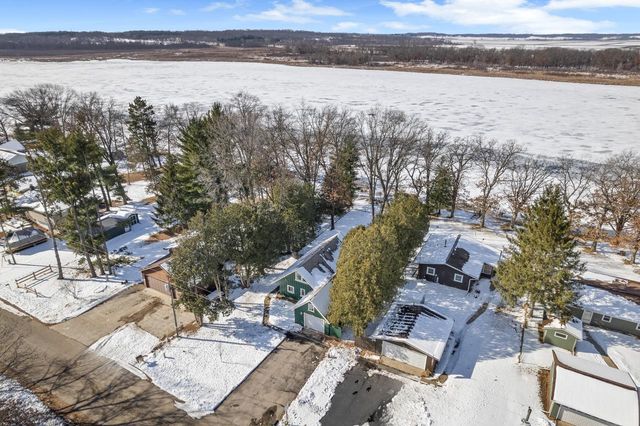 N2823 Lakeshore DRIVE, Montello, WI 53949