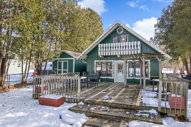 N2823 Lakeshore DRIVE, Montello, WI 53949