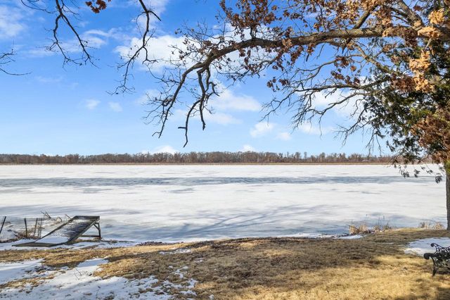 N2823 Lakeshore DRIVE, Montello, WI 53949