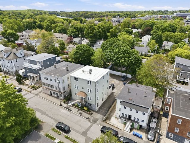 11 Columbia Rd 8, Wakefield, MA 01880