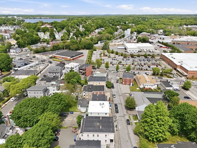 11 Columbia Rd 8, Wakefield, MA 01880