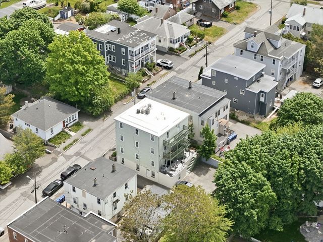 11 Columbia Rd 8, Wakefield, MA 01880