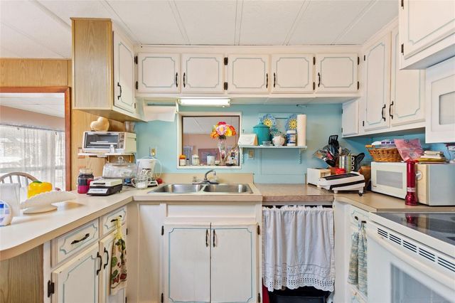 251 PATTERSON ROAD C-41, Haines City, FL 33844