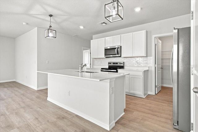 18112 GANDER TERRACE, Bradenton, FL 34211