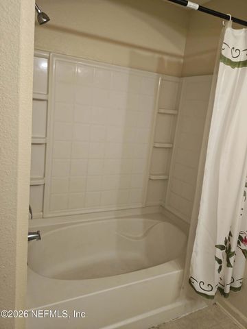 4665 BARNES Road, Jacksonville, FL 32207