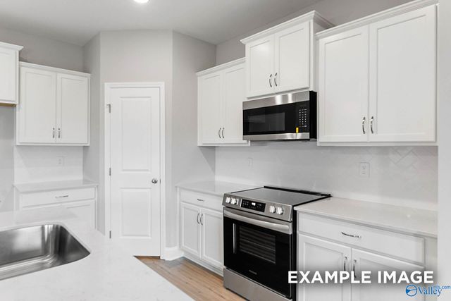 112 Plum Tree Drive, Hazel Green, AL 35750