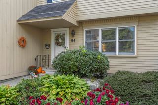 84 Waterford Dr 84, Worcester, MA 01602