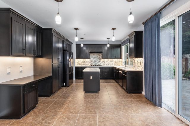 183 Hearthstone Dr, American Canyon, CA 94503