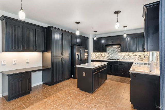 183 Hearthstone Dr, American Canyon, CA 94503