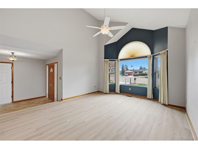 450 Picasso Ct, Colorado Springs, CO 80921