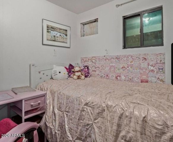 5002 W BETHANY HOME Road 104, Glendale, AZ 85301