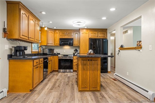 152 Stony Road, Lancaster, NY 14086