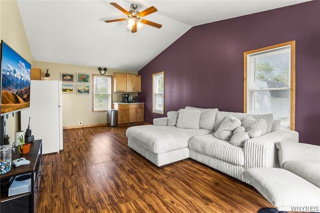 152 Stony Road, Lancaster, NY 14086