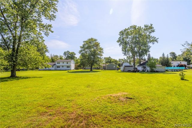 152 Stony Road, Lancaster, NY 14086