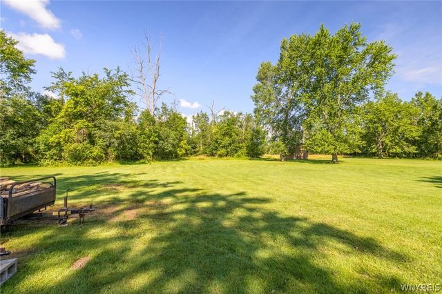 152 Stony Road, Lancaster, NY 14086