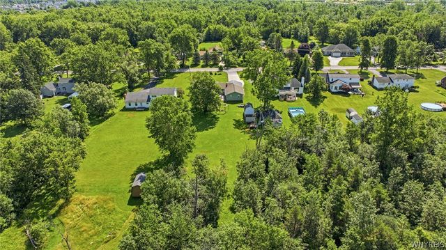 152 Stony Road, Lancaster, NY 14086