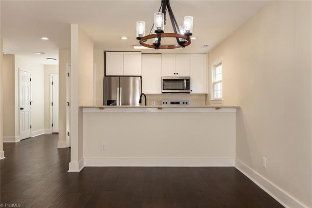 105 Plantation Place Lane, Mount Airy, NC 27030