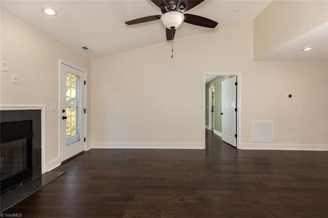 105 Plantation Place Lane, Mount Airy, NC 27030