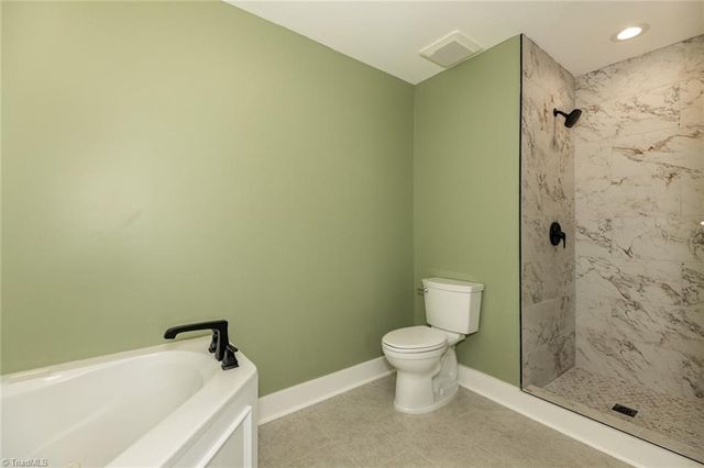 105 Plantation Place Lane, Mount Airy, NC 27030