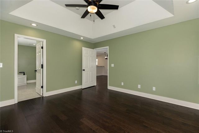 105 Plantation Place Lane, Mount Airy, NC 27030