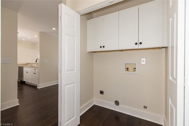 105 Plantation Place Lane, Mount Airy, NC 27030