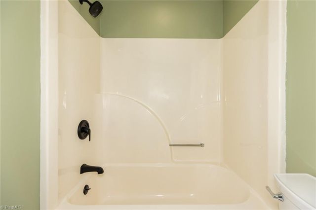 105 Plantation Place Lane, Mount Airy, NC 27030