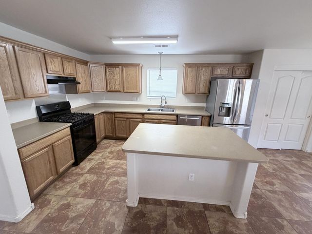 3754 Desert Pinon Drive NE, Rio Rancho, NM 87144