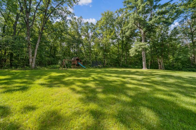 998 140th Avenue, Apple River Twp, WI 54001