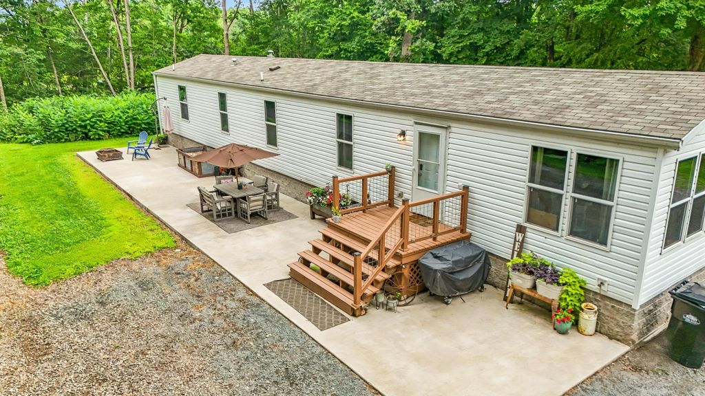 998 140th Avenue, Apple River Twp, WI 54001