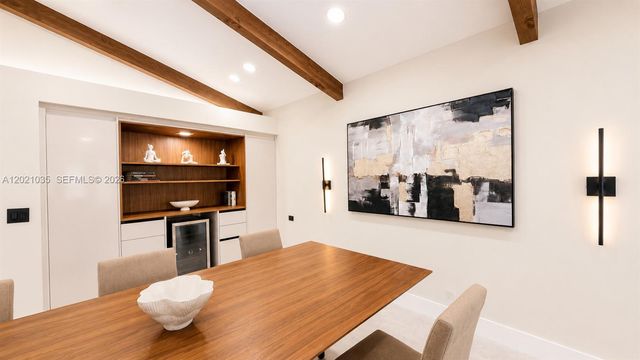 2765 NE 35th Drive, Fort Lauderdale, FL 33308