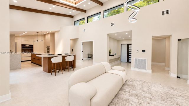 2765 NE 35th Drive, Fort Lauderdale, FL 33308