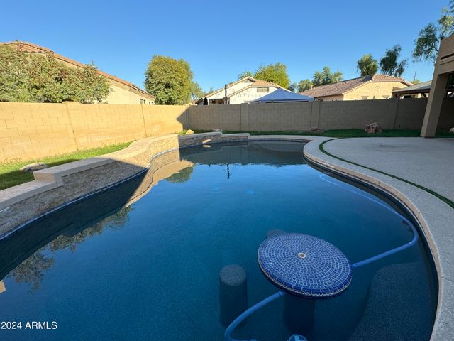 4576 E SUNDANCE Avenue, Gilbert, AZ 85297