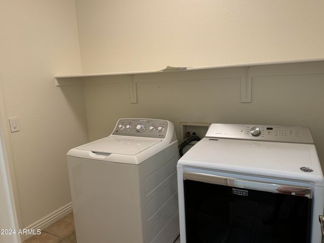 4576 E SUNDANCE Avenue, Gilbert, AZ 85297